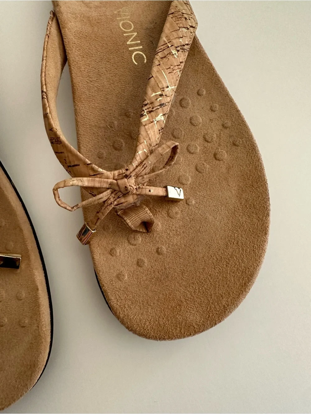 Vionic Tan Cork Thong Bella II sandals